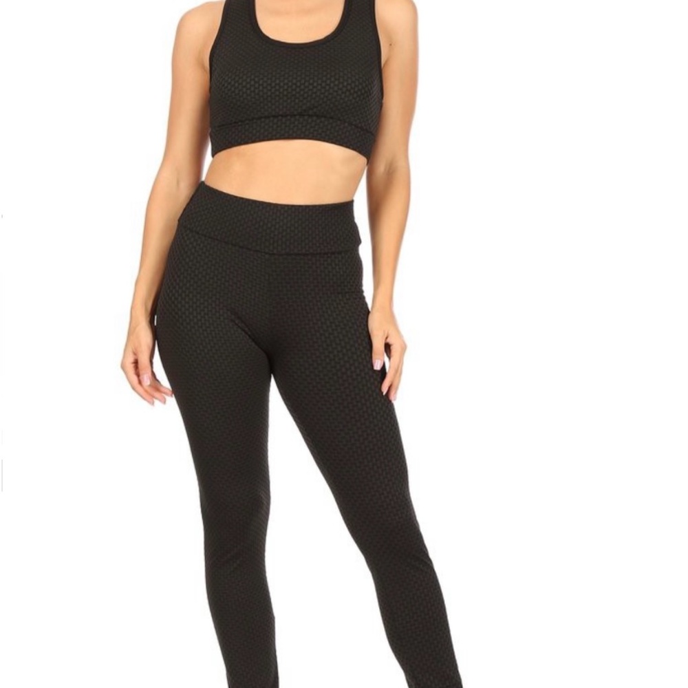 TicTok leggings and sports bra set